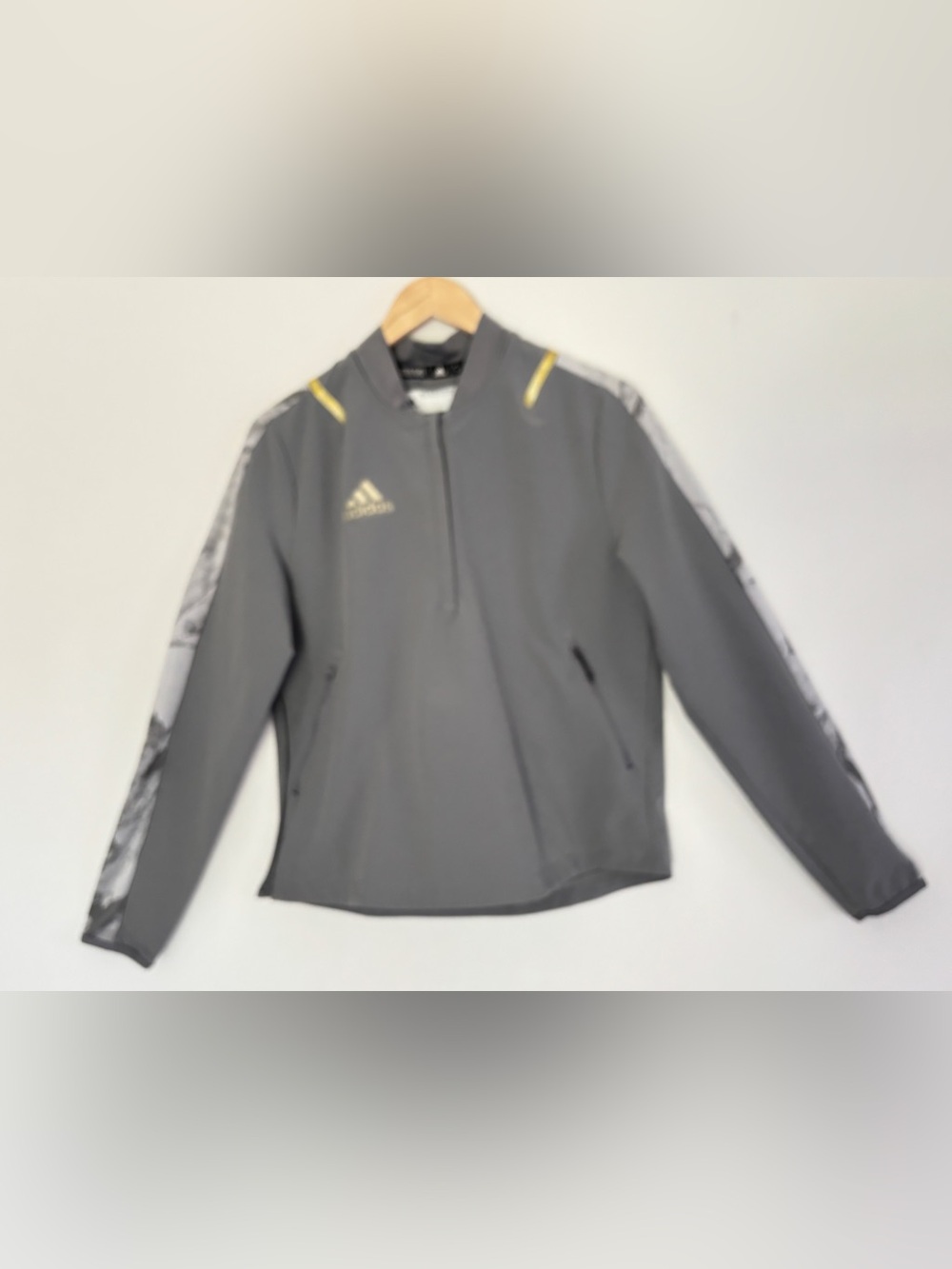 Adidas Men 1/4 Zip Long Sleeve Windbreaker Pullover Small Sample Running Golf
